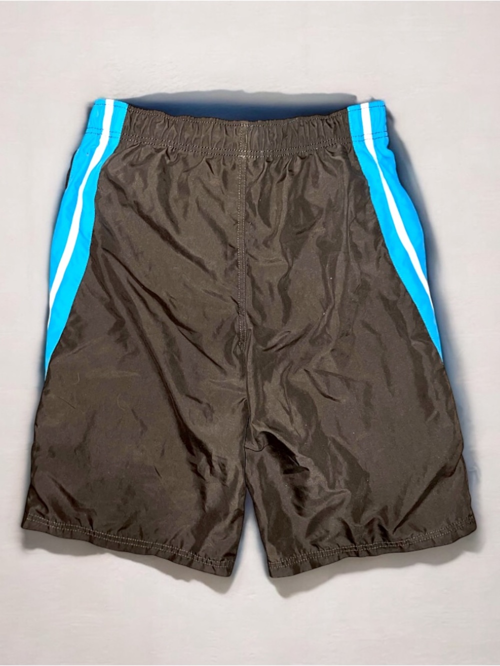 Men’s Cherokee Size XL(16/18) Dark Brown with Bright Blue Side Panels - Picture 7 of 7